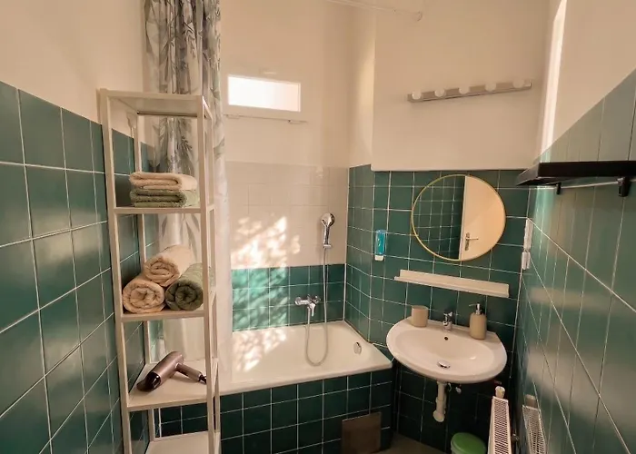 Apartamento Spacious 2 Bedrooms, 2 Tvs - T10