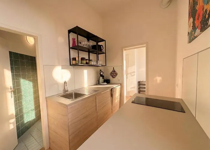 Spacious 2 Bedrooms, 2 Tvs - T10 Apartamento *